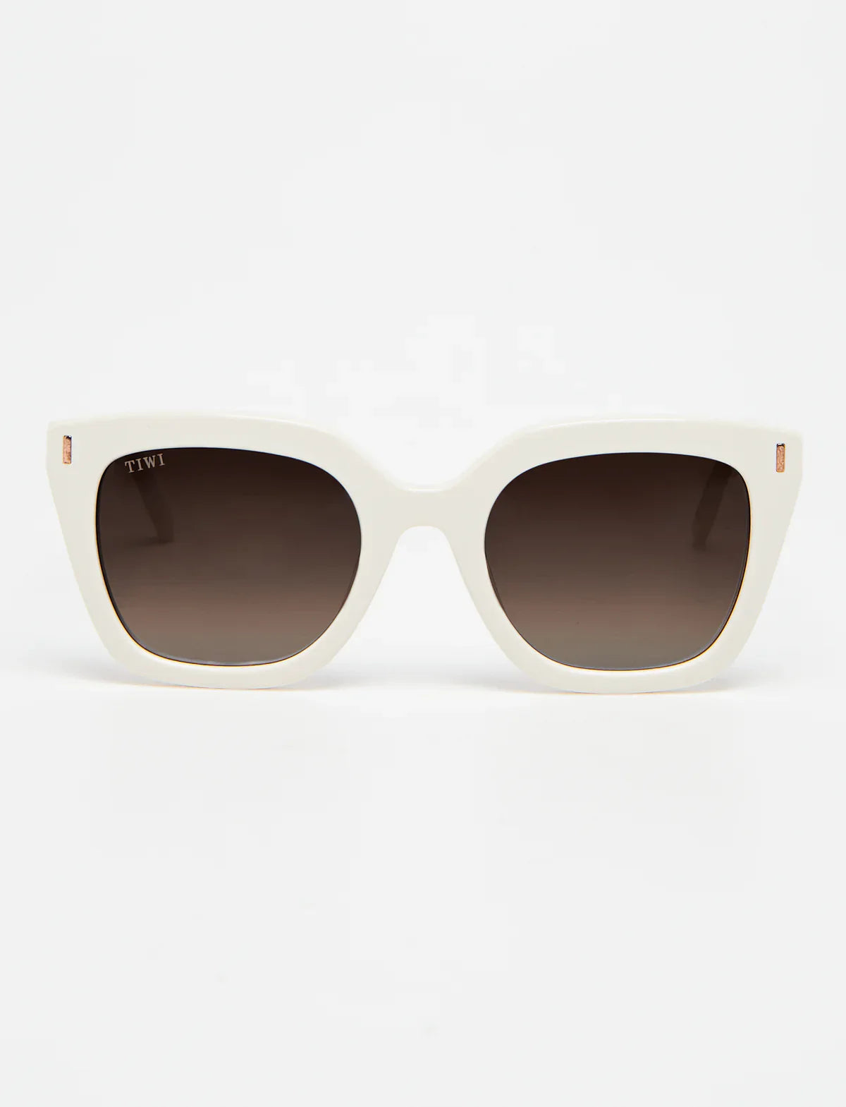 Limited Edition - Collection 1/300 Sunglasses Available in more colors Hale White Limited Edition 1/300
