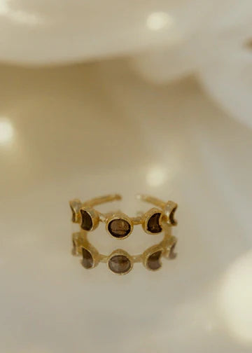 Moonly Magic Gold Ring
