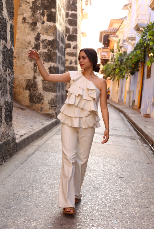 Blusa de un solo hombro