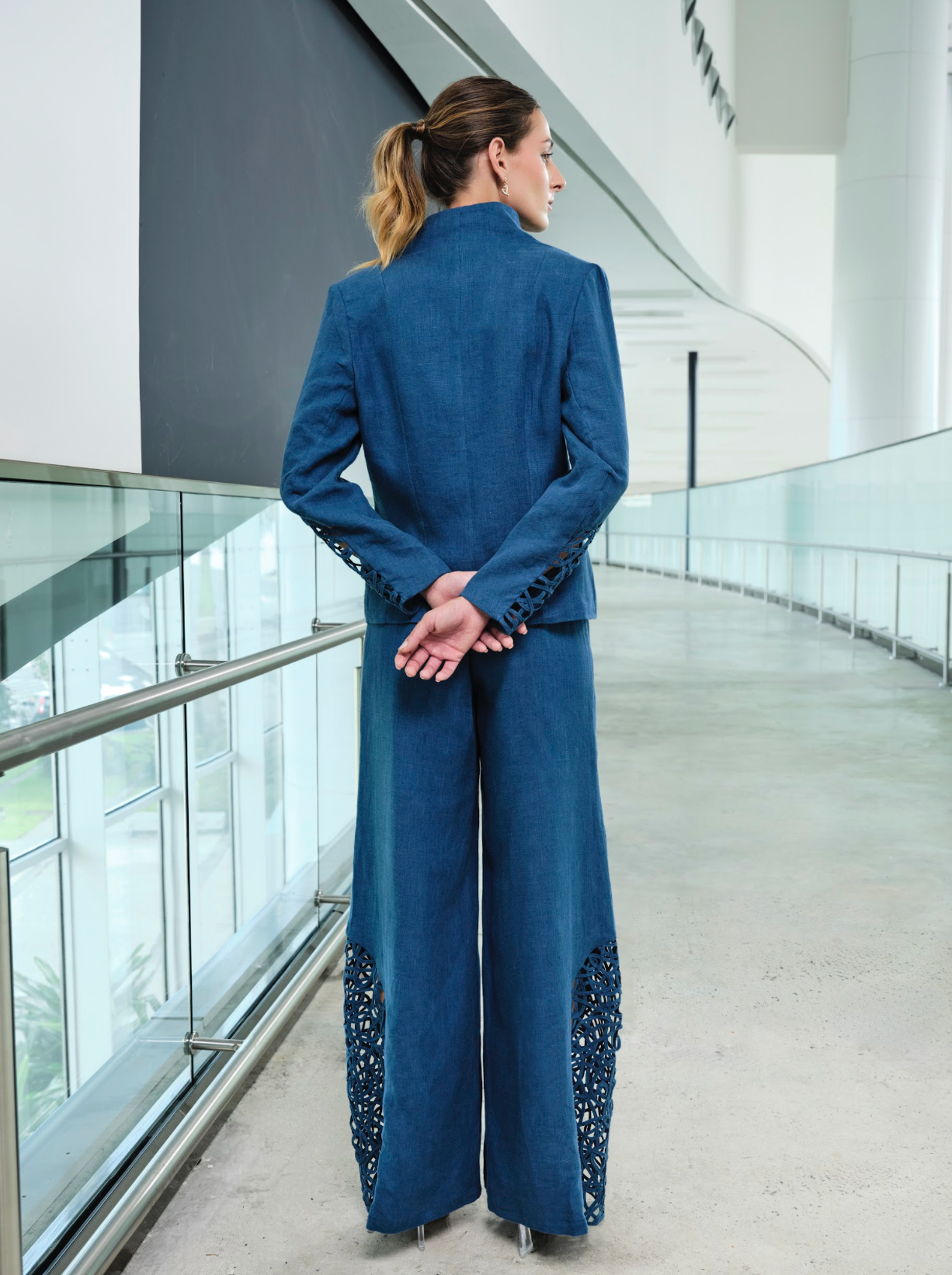 COCOON CUTWORK JACKET