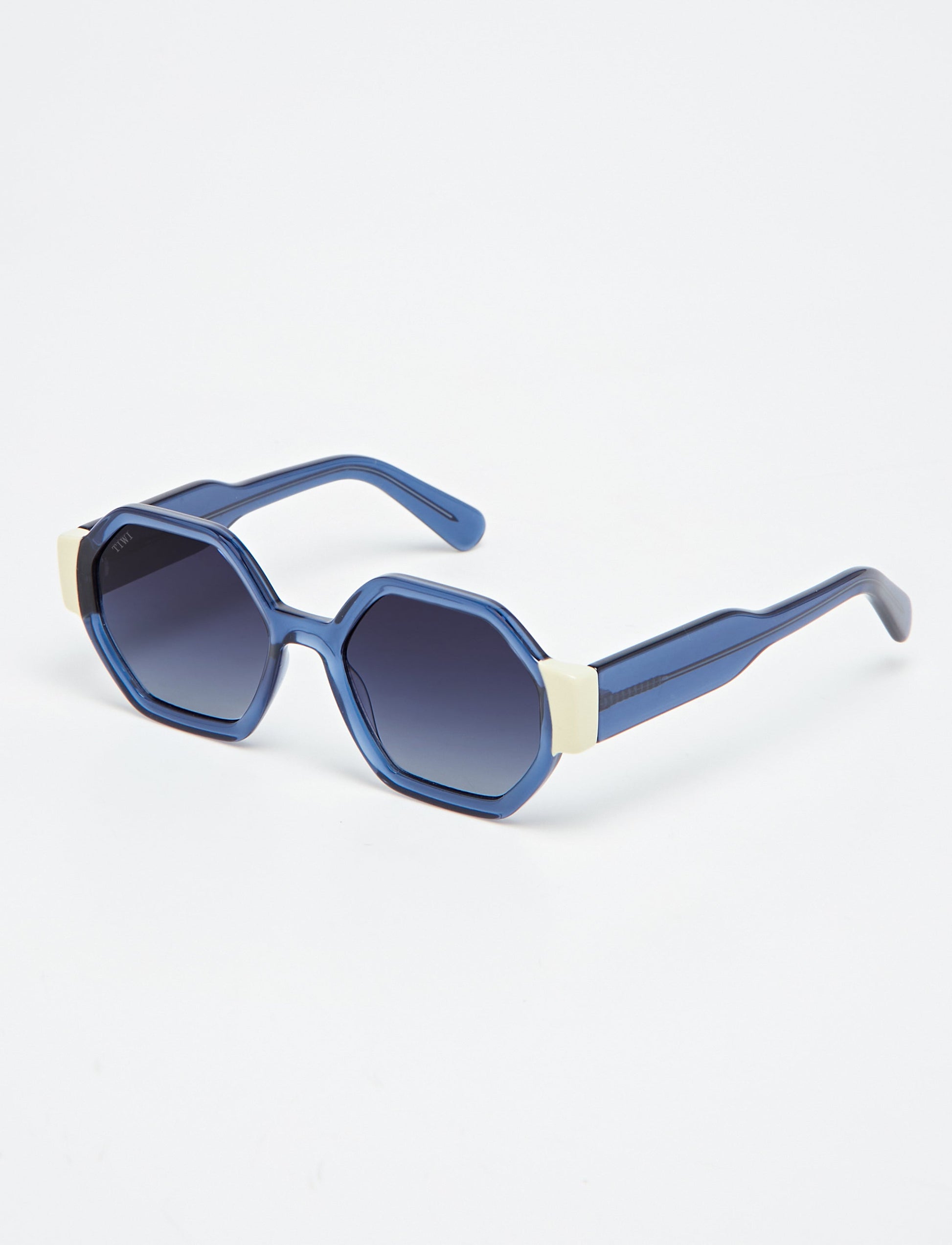 VALETTE  Available in more colors