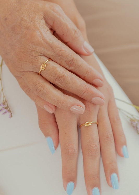 Mother & Daughter Bond Rings Pact