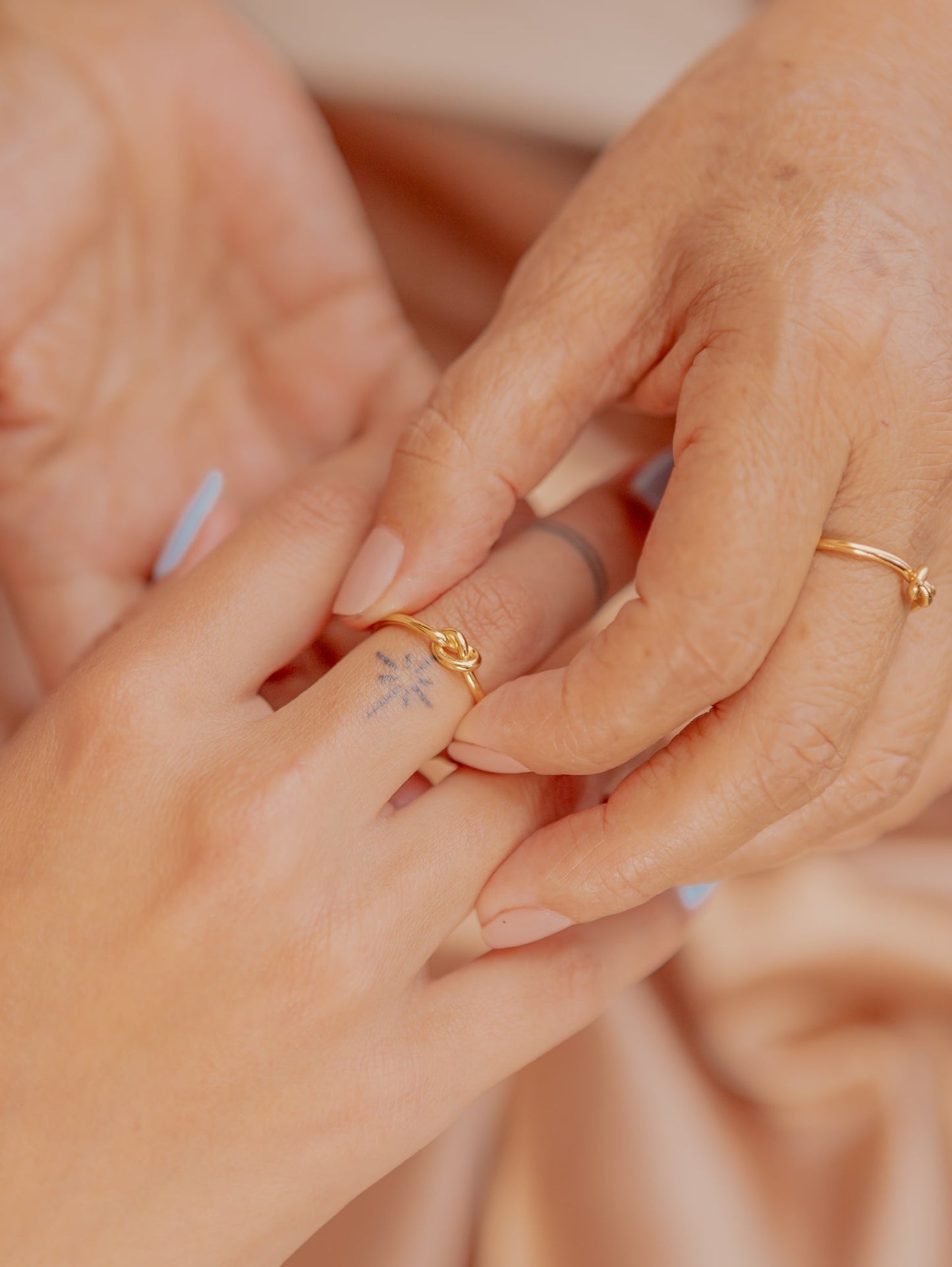 Mother & Daughter Bond Rings Pact