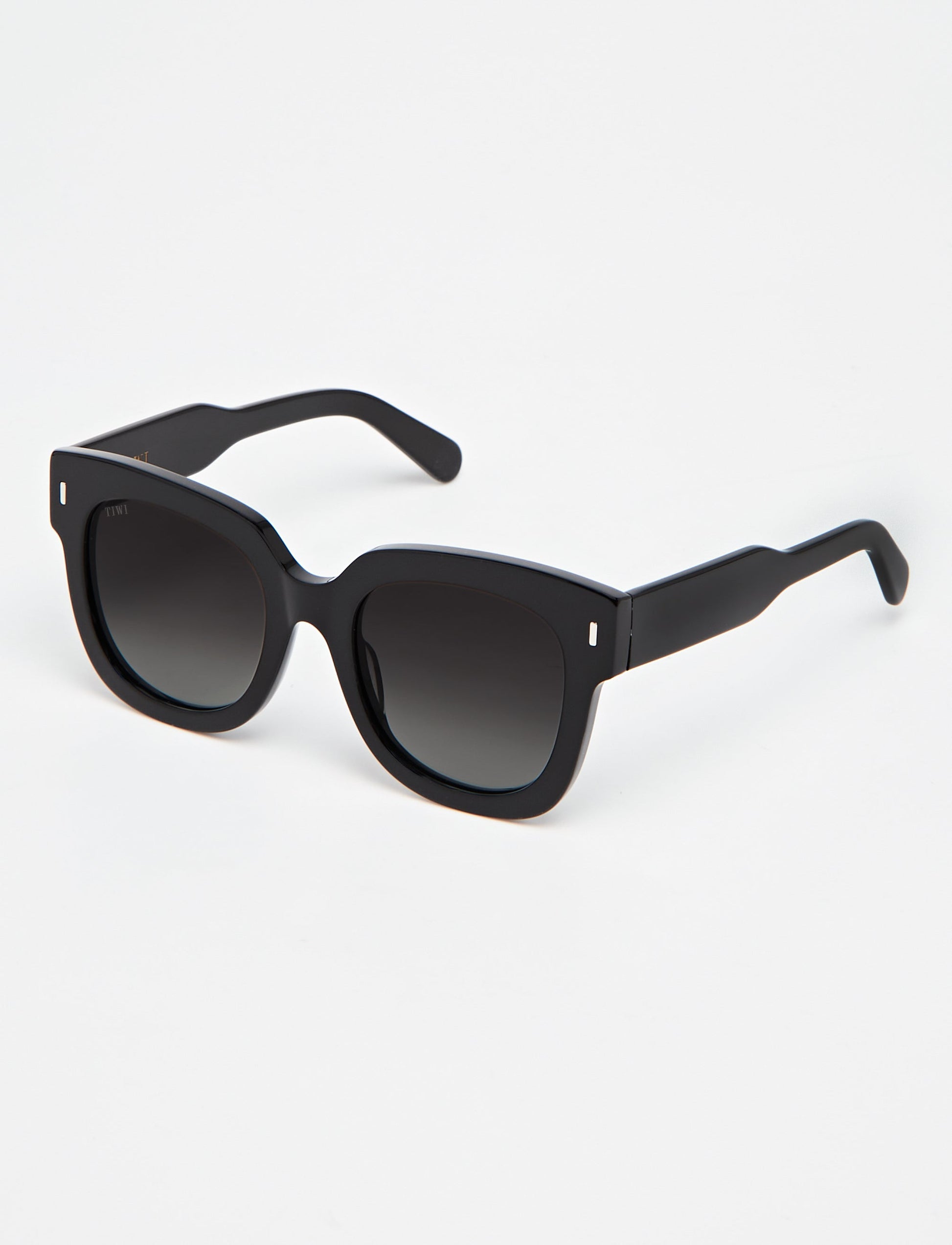 Limited Edition - Collection 1/300 Sunglasses Available in more colors