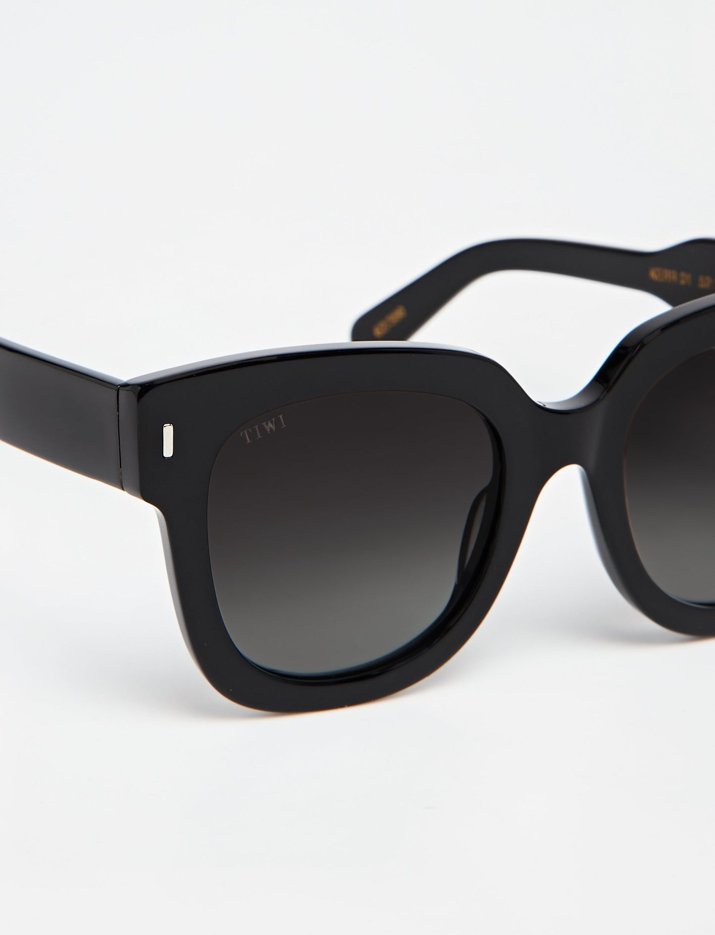 Limited Edition - Collection 1/300 Sunglasses Available in more colors