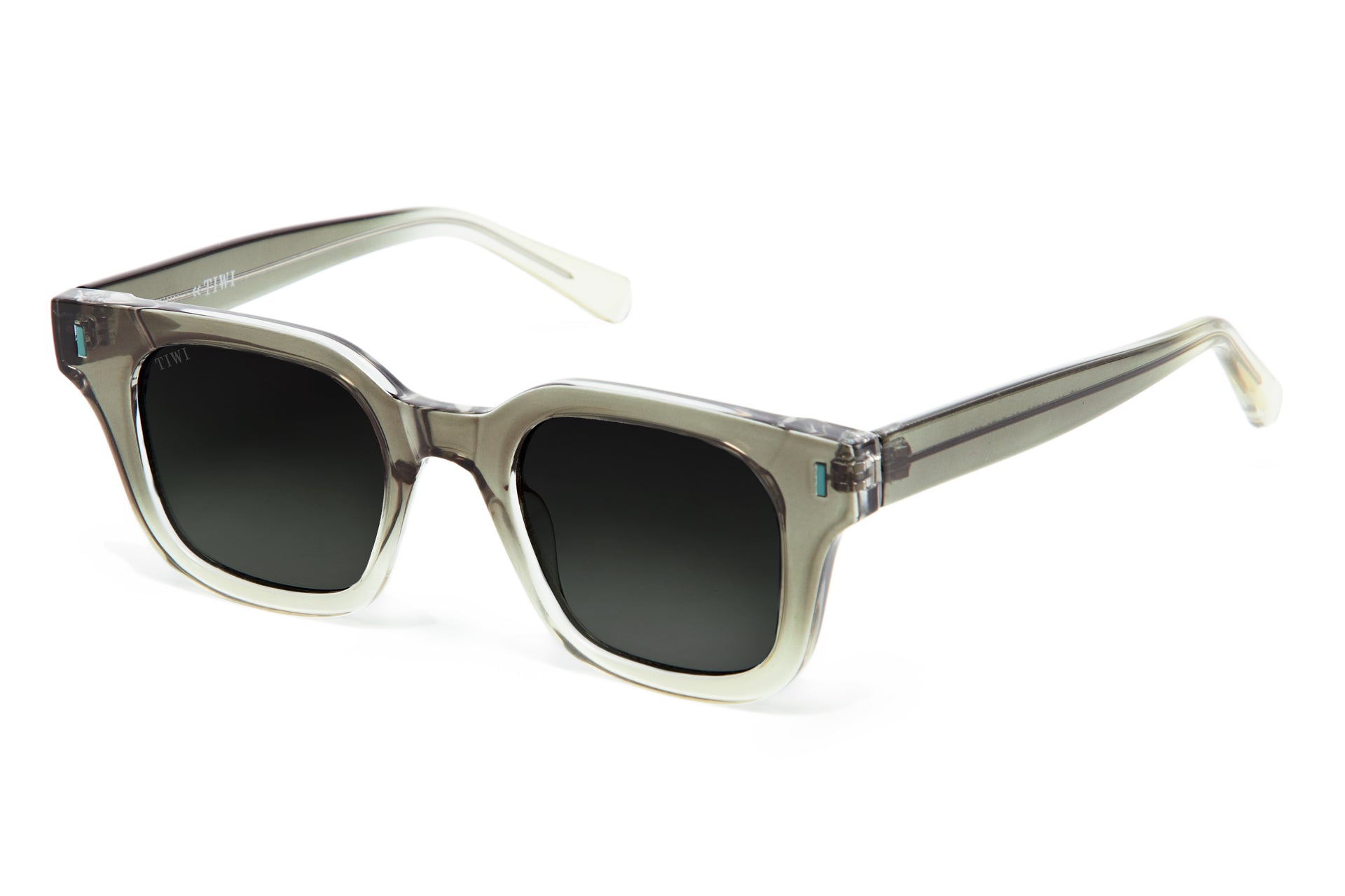 LIO Sunglasses Available in more colors