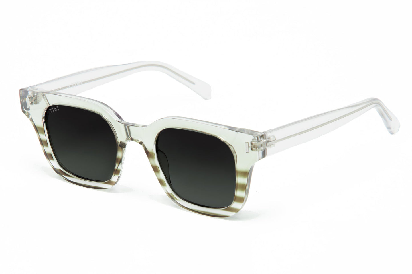 LIO Sunglasses Available in more colors