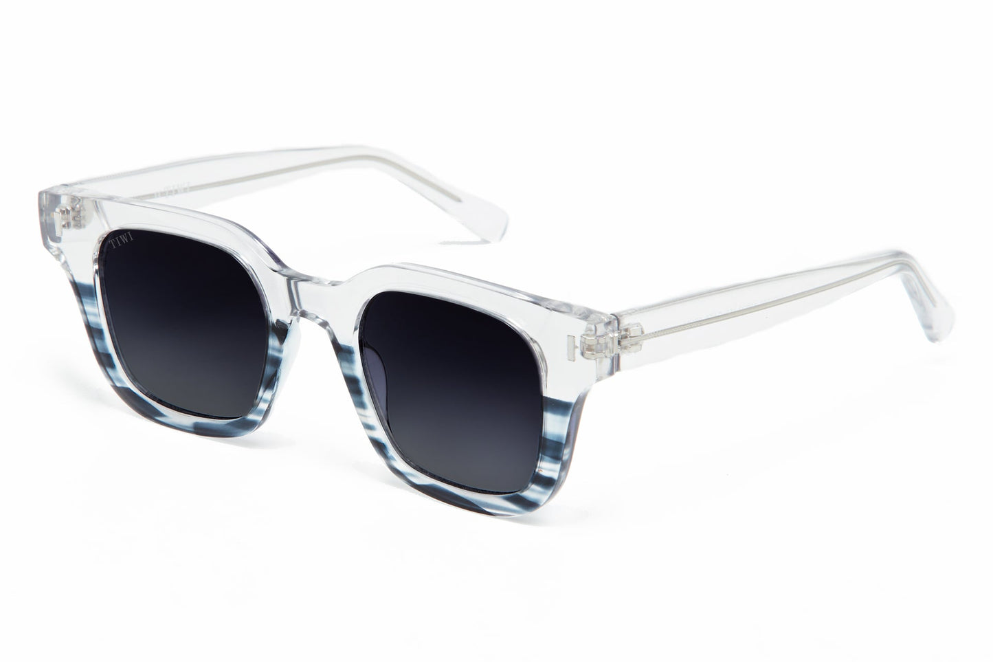 LIO Sunglasses Available in more colors