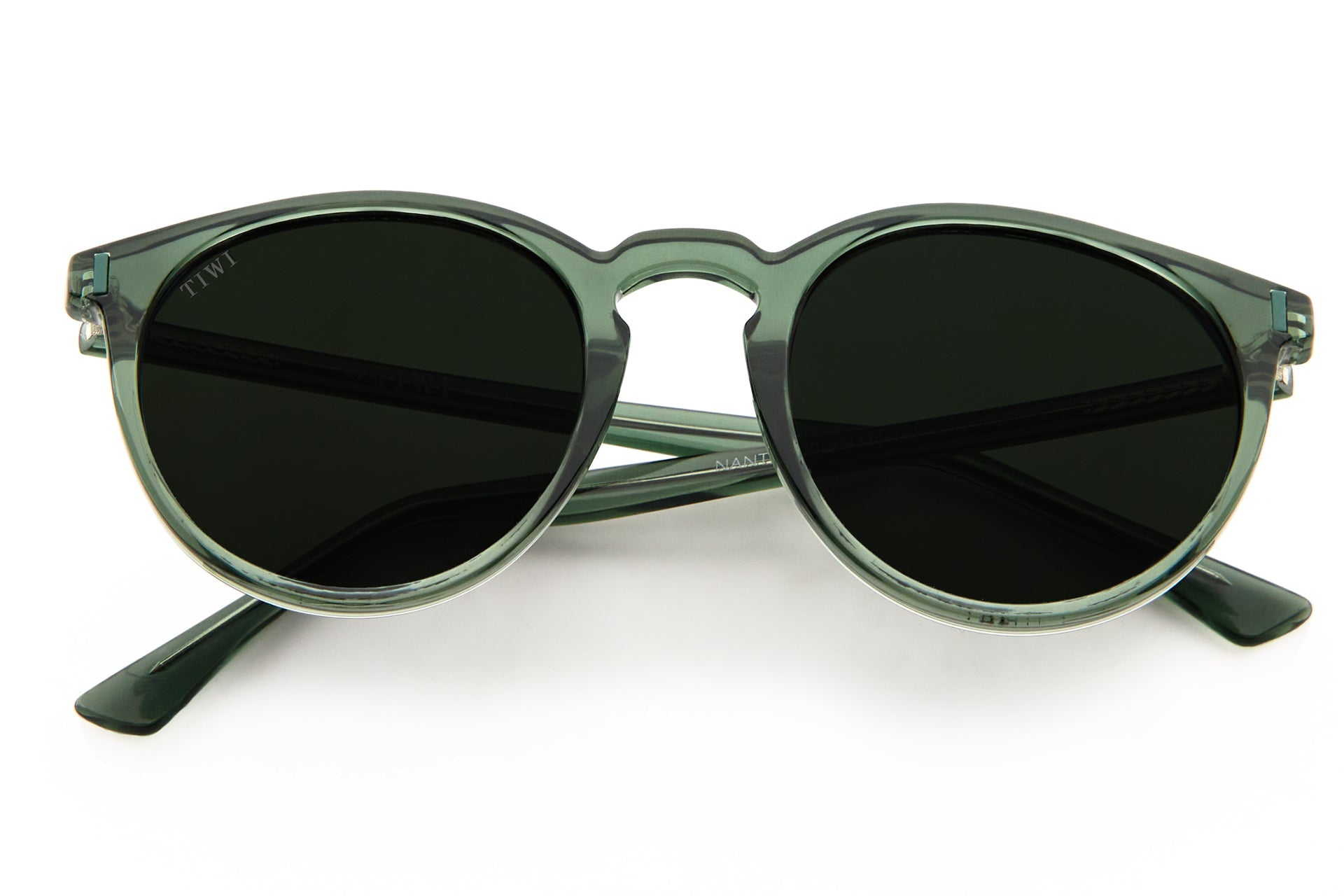 NANTE  Available in more colors