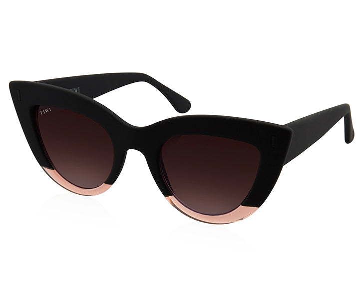 YUNON Available in more colors