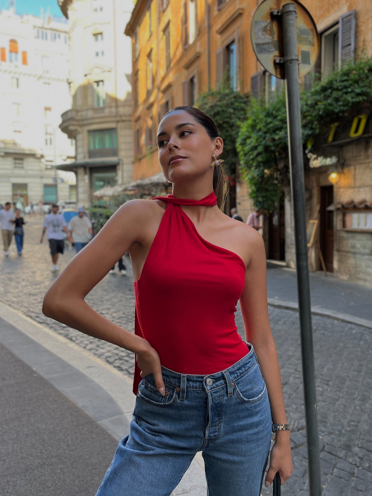 ALEXA HALTER TOP red