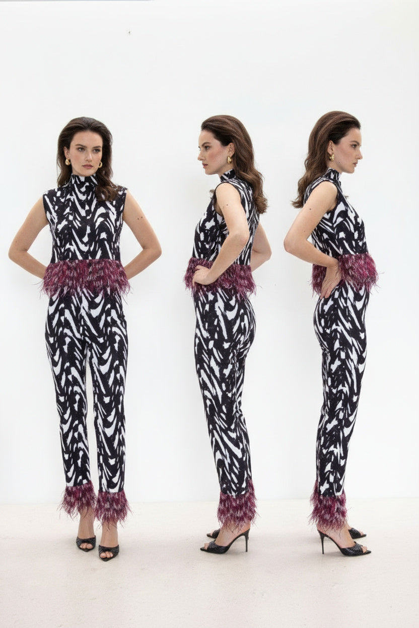 BLACK & WHITE FEATHER SET