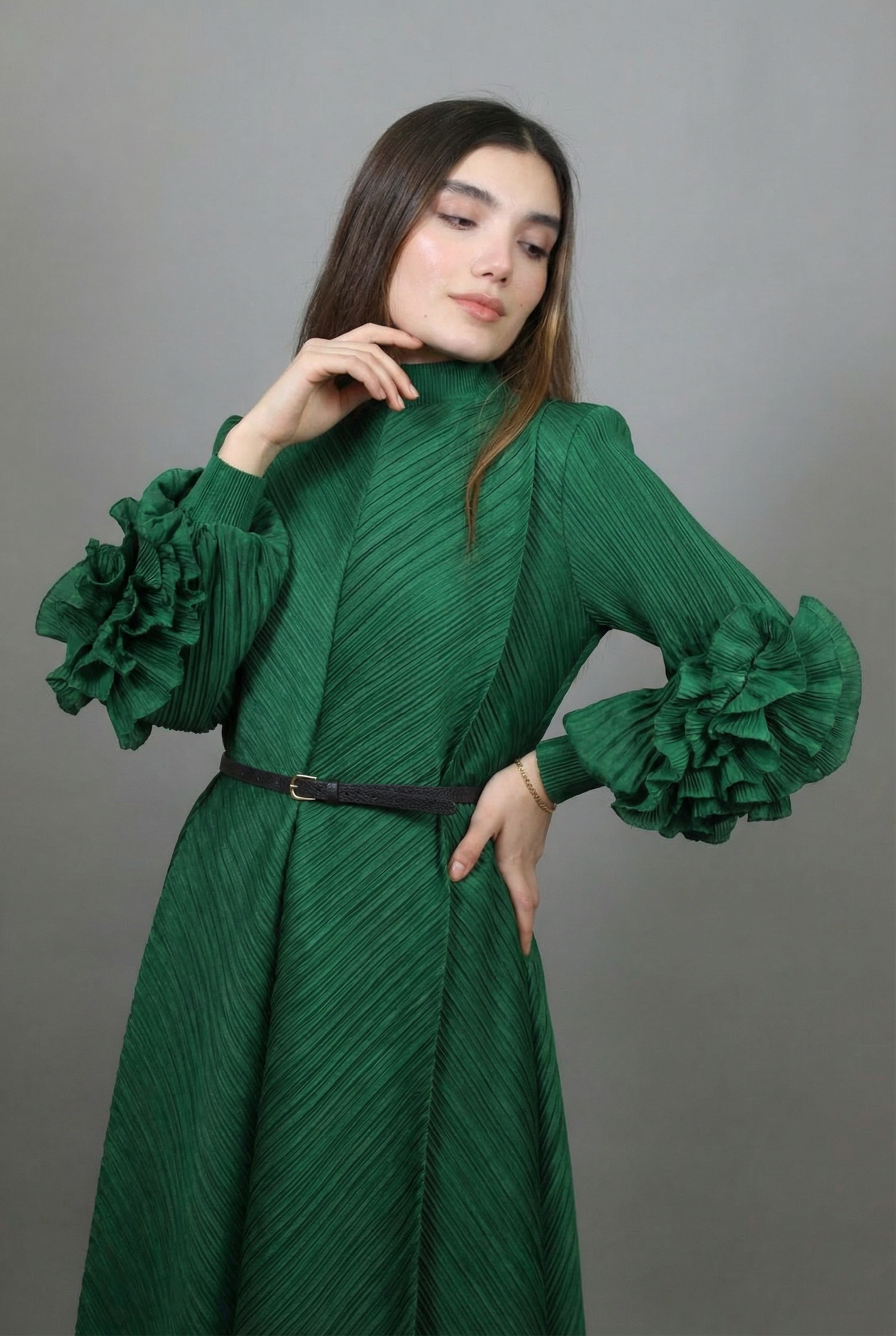 Long Sleeve Transversal Pleat Dress