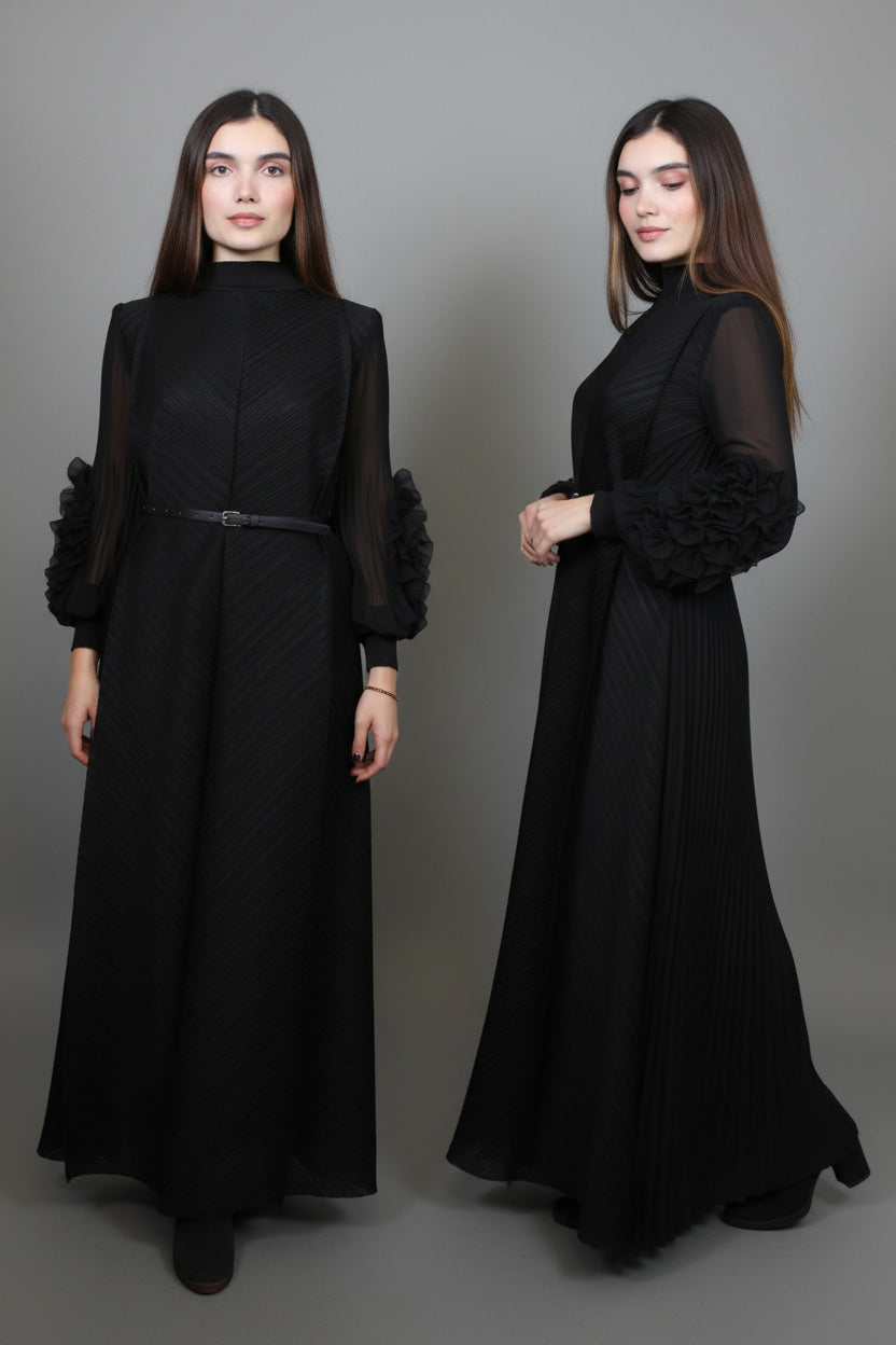 Long Sleeve Transversal Pleat Dress
